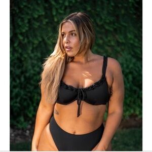 Toluca Onyx Angelina Swim Top